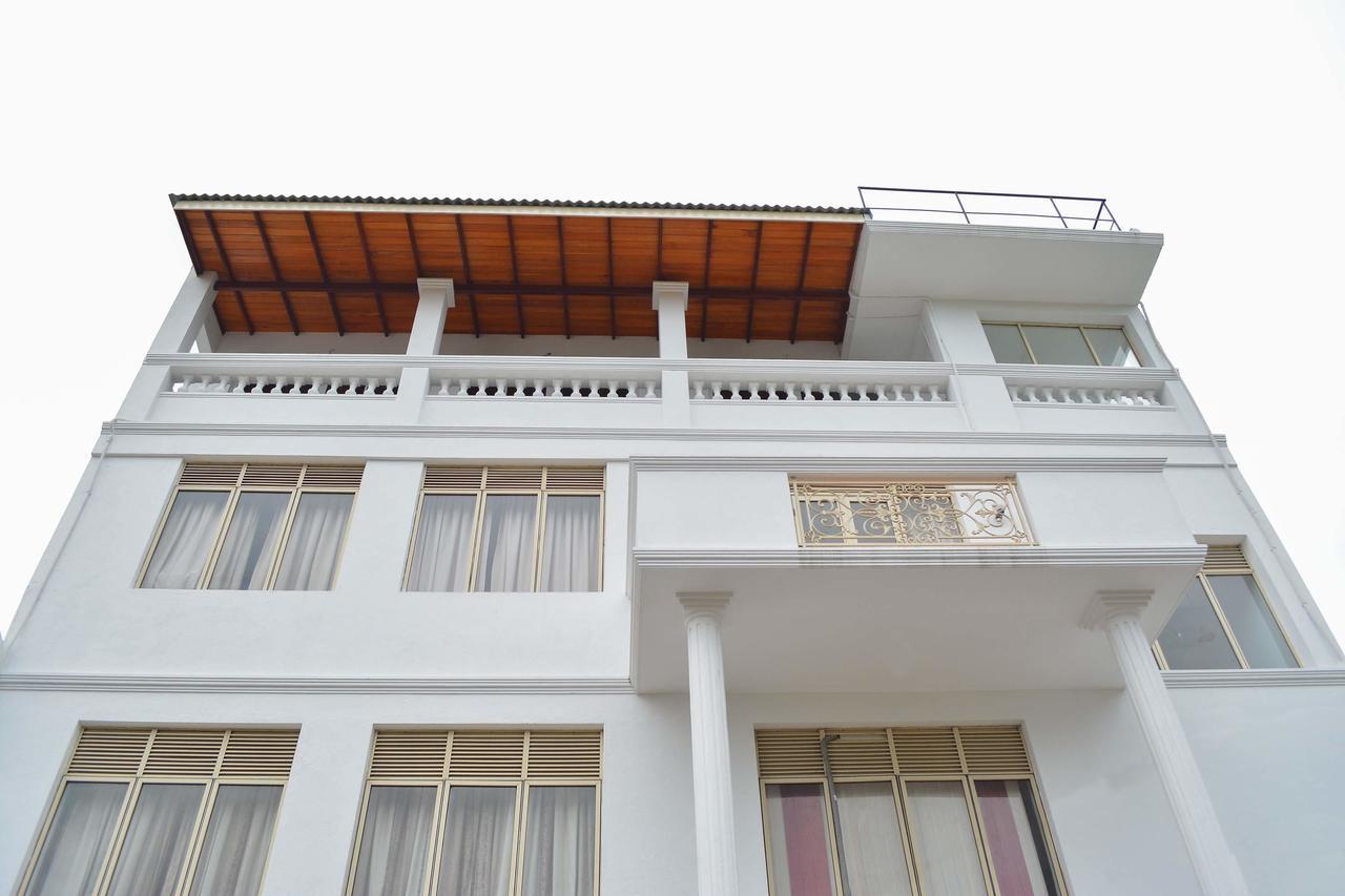 West Inn Colombo Exterior photo